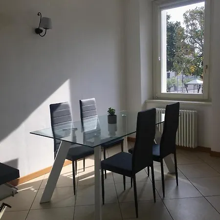 Sonny Apartment