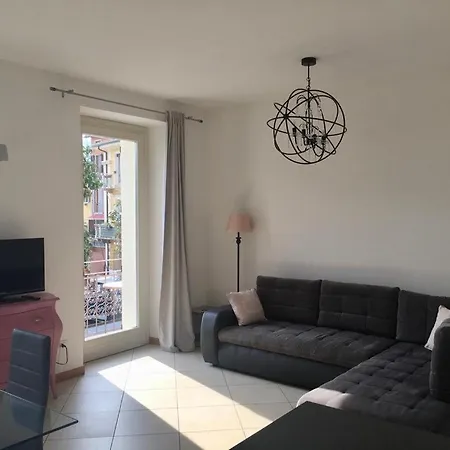 Sonny Apartment *